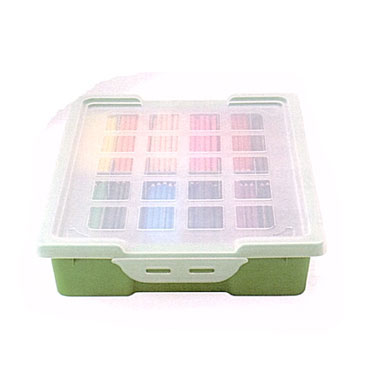 Caja para almacenaje con tapa y bandeja clasificadora